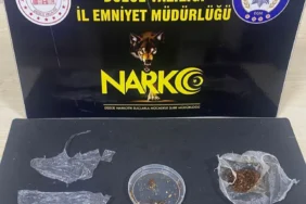 duzce-de-uyusturucuya-2-tutuklama-1763401574-649_large.webp.webp