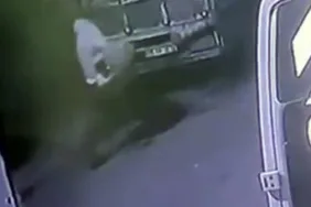 Avcılar’da 40 Bin Liralık Hırsızlık Kamerada!