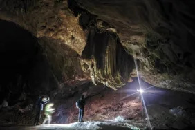 Hakkari’deki Nehri Mağarası Turizmi Bekliyor!