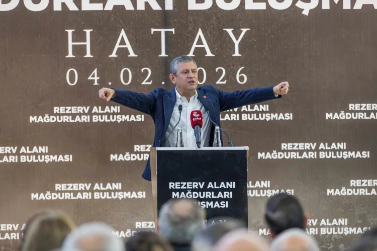 Özgür Özel ve Tugay’dan Depremzedelere Destek
