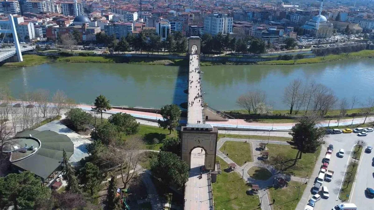 Çarşamba’da Güneşle Birlikte Yoğunluk Artıyor!