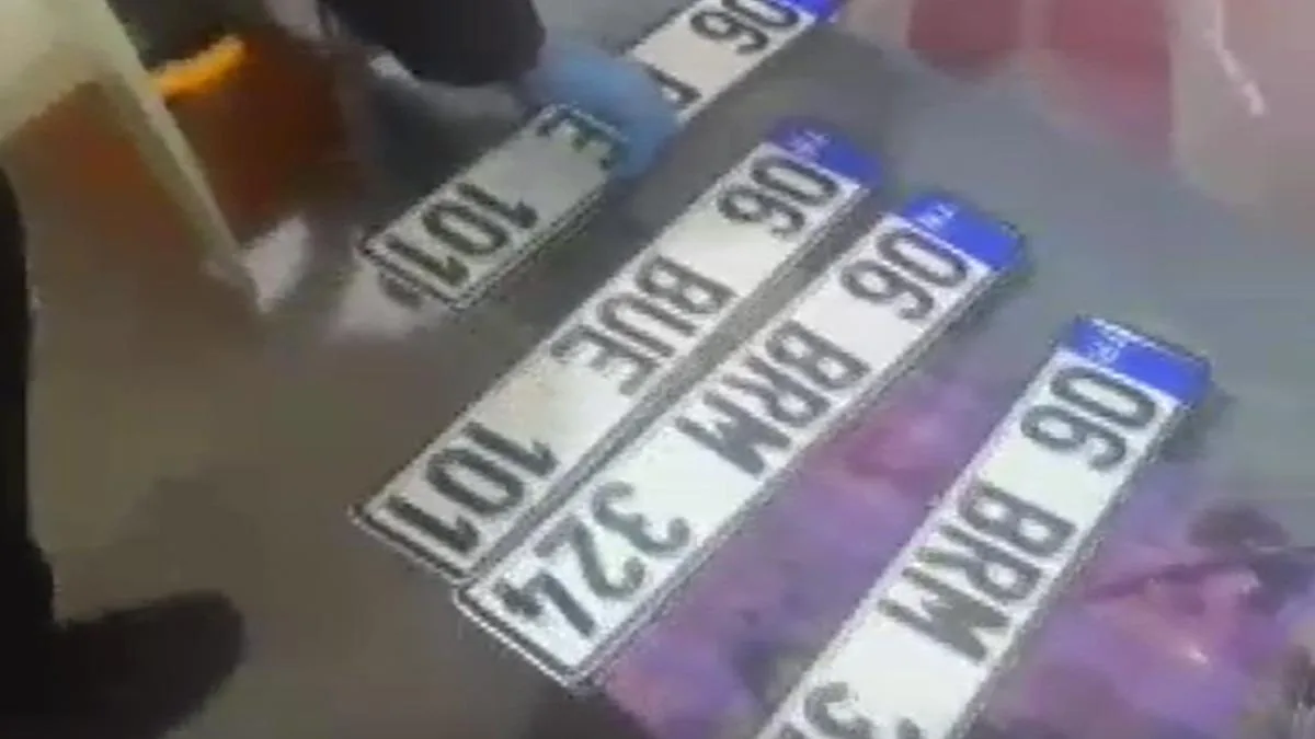 Sahte Plaka Operasyonunda 500 Plaka Ele Geçirildi!