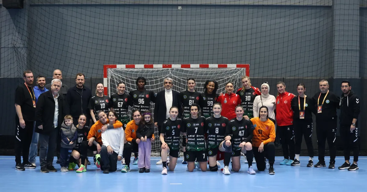 Bursa Büyükşehir Belediyespor Liderliğini Sürdürdü!