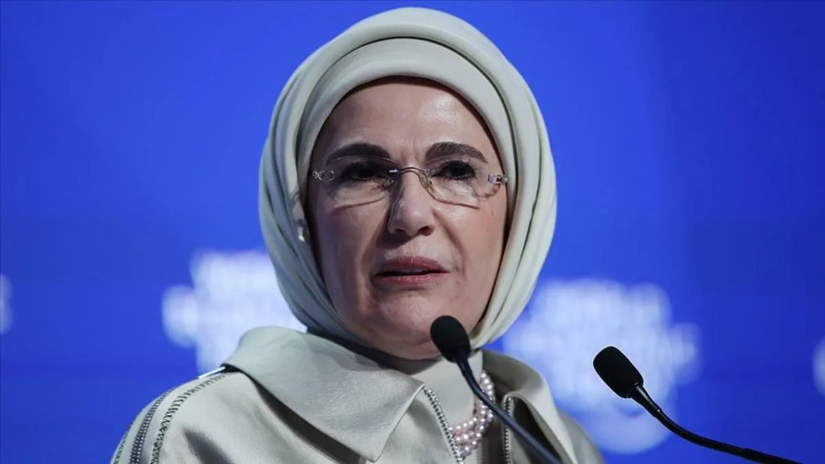 Emine Erdoğan’dan Kadir Gecesi Mesajı
