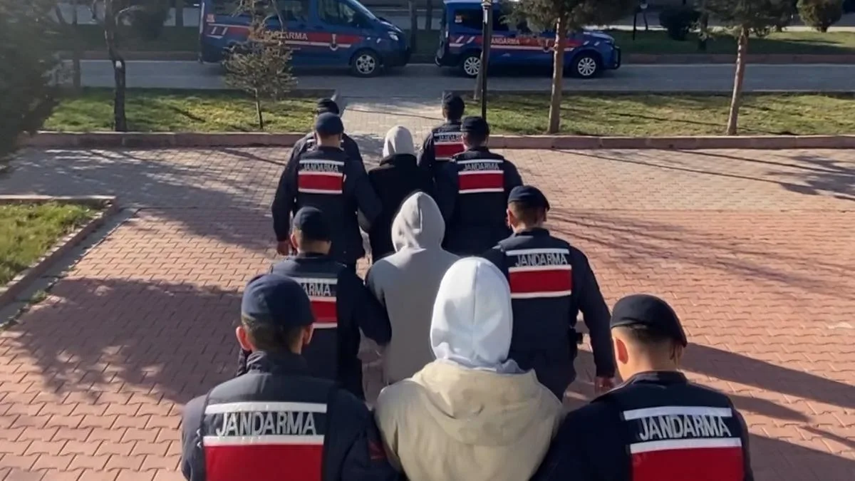 Aksaray’da Uyuşturucu Operasyonu: 3 Gözaltı