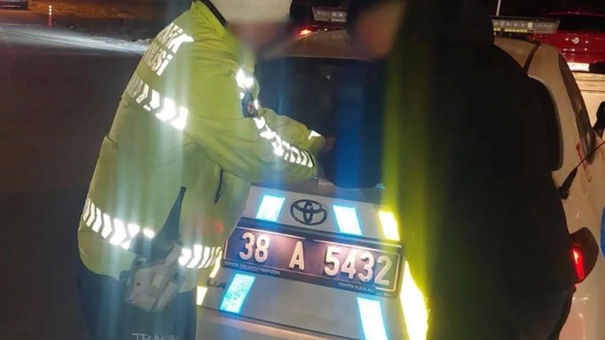 Kayseri’de Trafik Denetiminde Modifiyeli Araçlara Ceza!