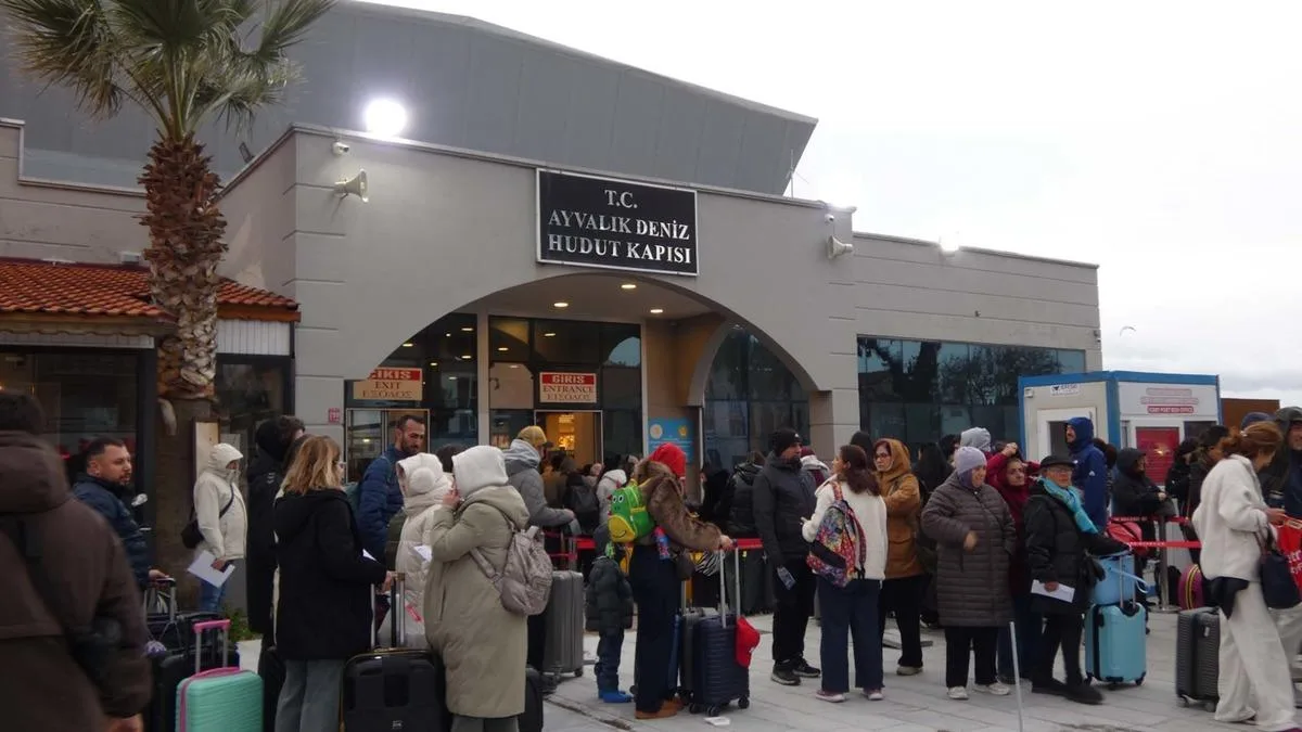 Midilli’ye Bayram Yolculuğu Yüzde 60 Düştü!