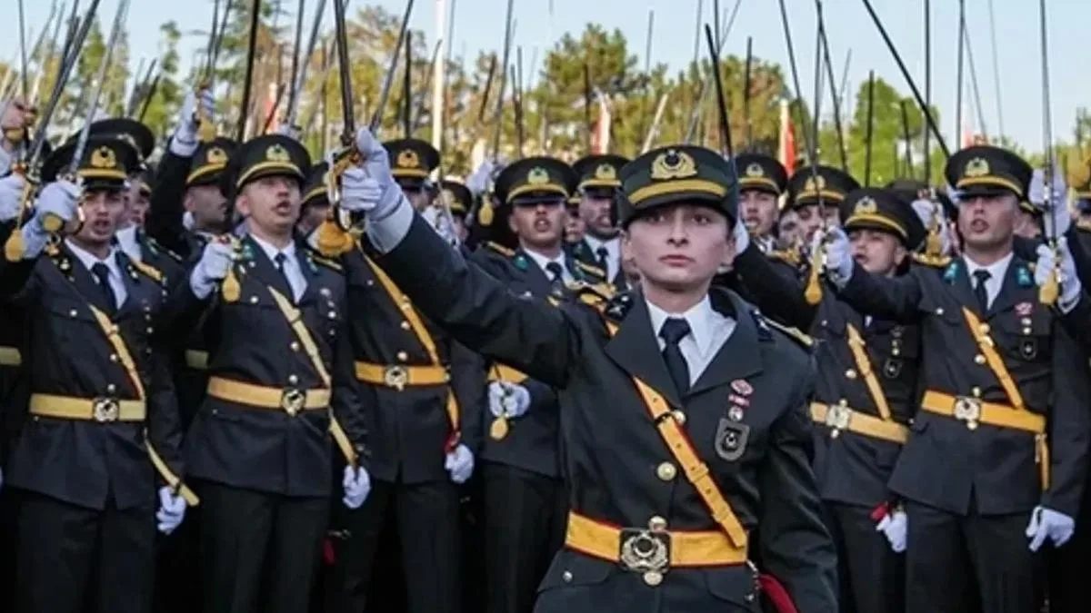 TSK’dan İhraç: Ebru Eroğlu’nun Davası Reddedildi