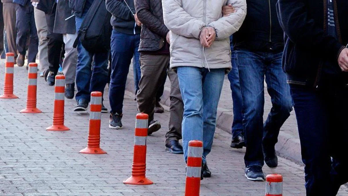 İstanbul’da Suç Örgütüne Operasyon: 5 Tutuklama!