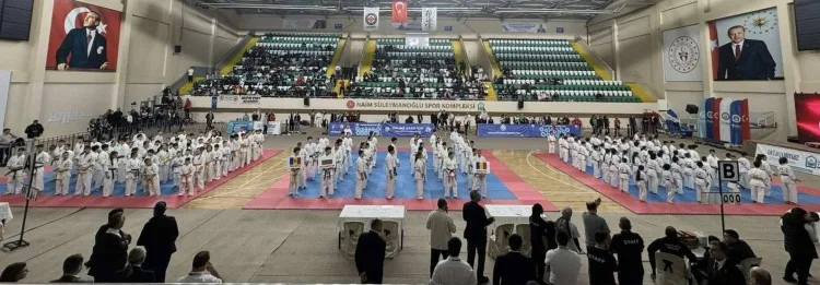Yıldırım, Uluslararası Karate Şampiyonası’na Ev Sahipliği