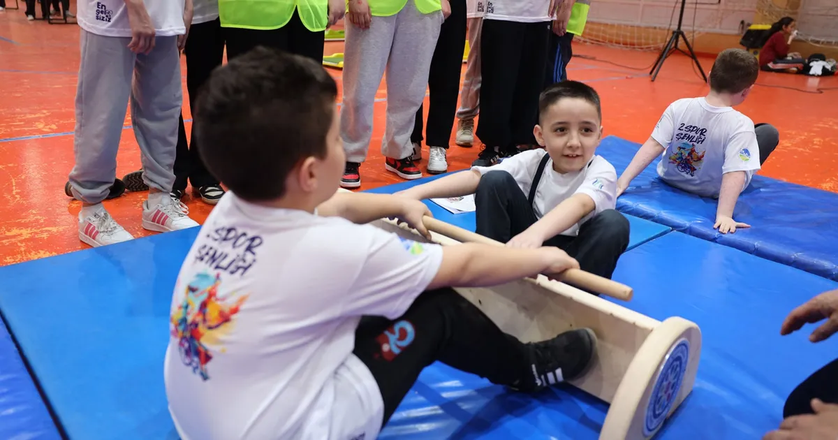 Otizm Farkındalığı İçin Renkli Spor Şenliği