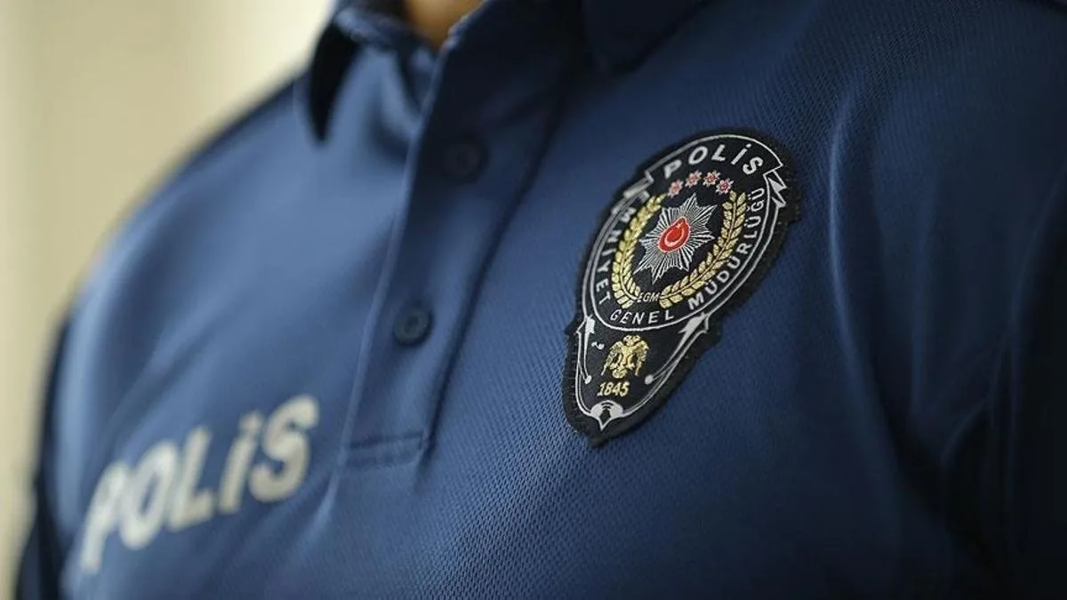 Bağcılar’da Bıçaklı Kavga: 2 Polis Yaralandı!