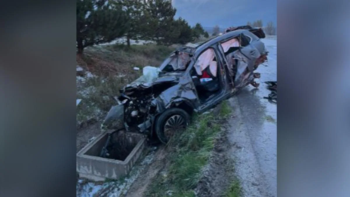 Çorum’da Feci Kaza: 3 Yaralı Hastaneye Kaldırıldı