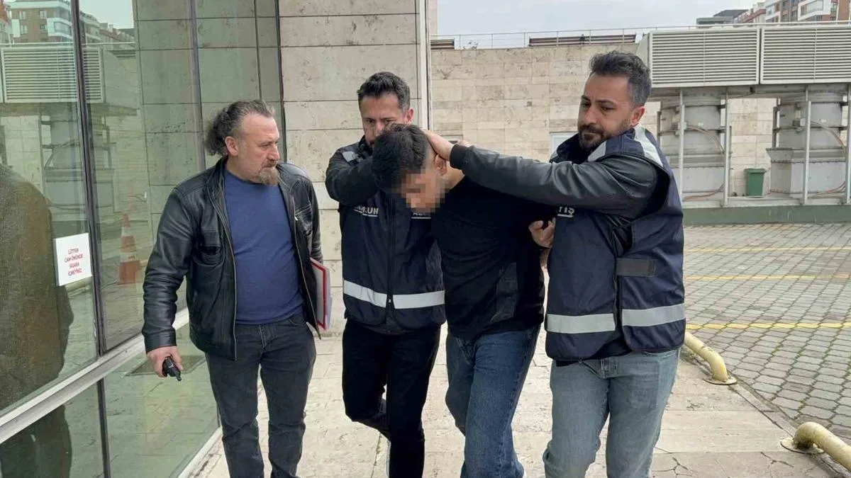 Sokak Ortasında Bıçaklı Kavga: Bir Ölü!