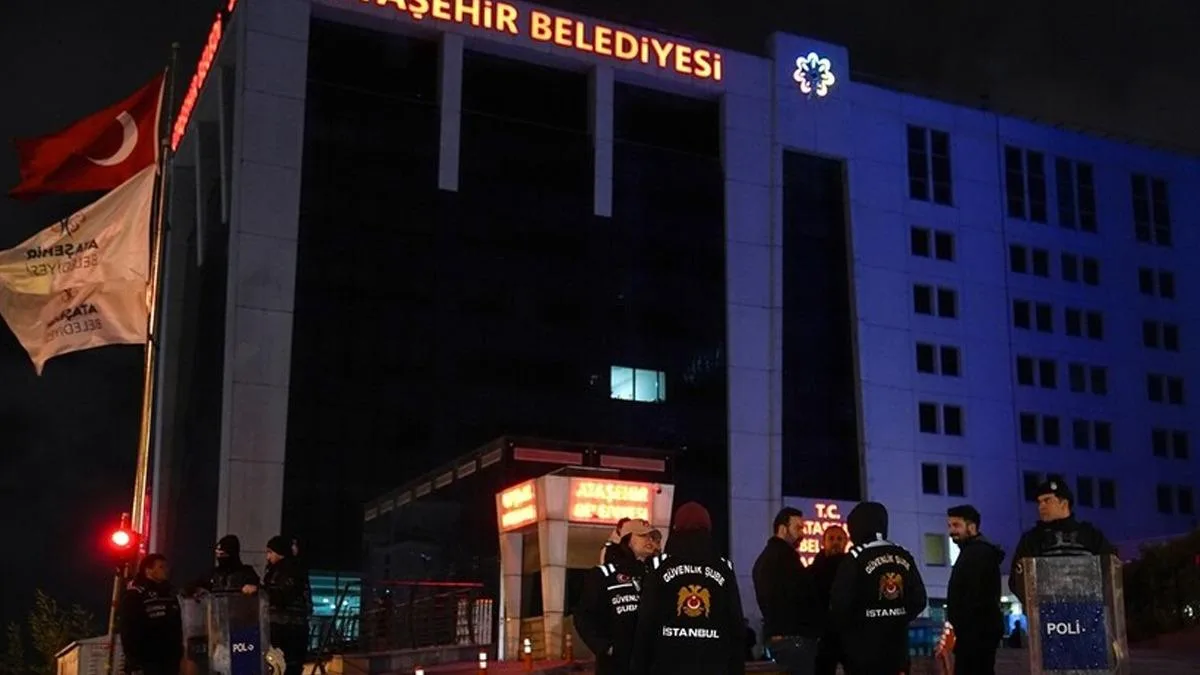 Ataşehir’de Yolsuzluk Operasyonu: 19 Gözaltı!