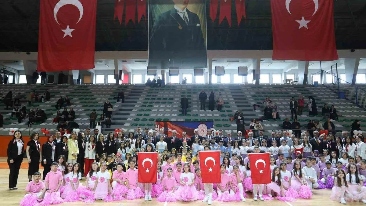 23 Nisan Coşkusu: Renkli Gösterilerle Kutlandı!