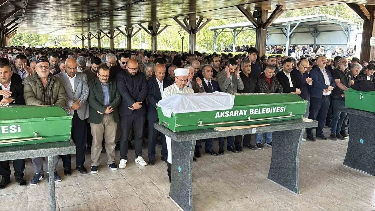 91 Yaşındaki Kadın Yangında Hayatını Kaybetti