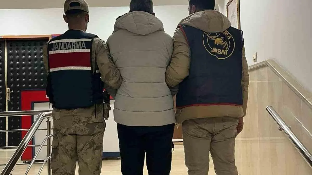 Jandarma, Göçmen Kaçakçısı M.E.’yi Yakaladı!
