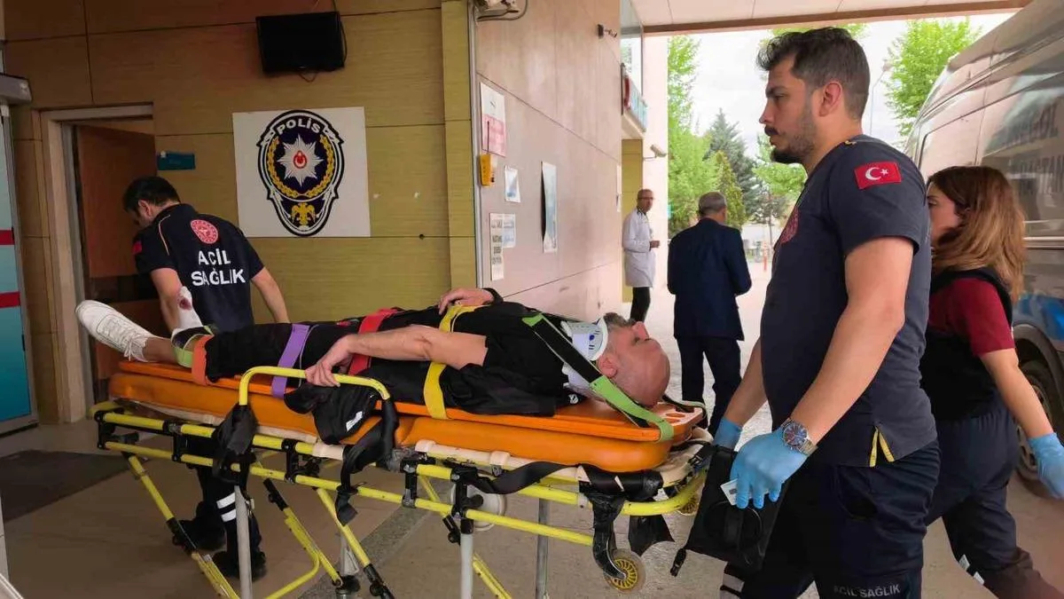 Bursa’da Motosiklet Kazasında Sürücü Yaralandı!