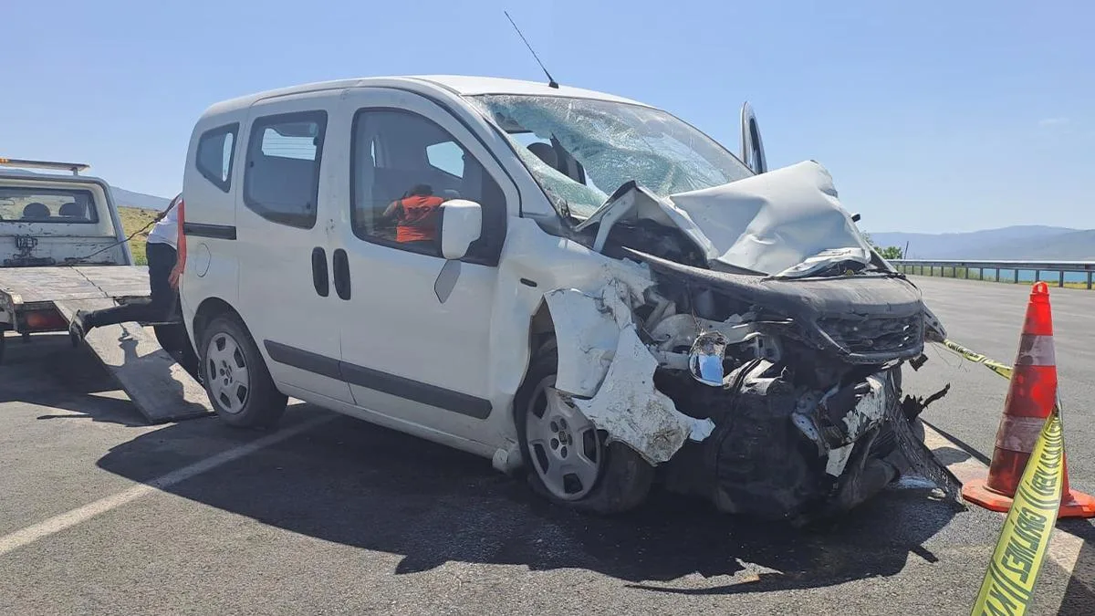 Van’da Feci Kaza: 1 Şehit, 5 Yaralı!