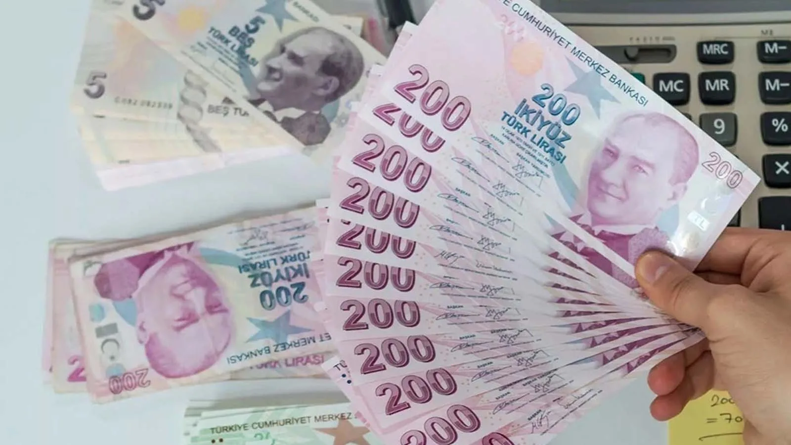 Emeklilere ve Memurlara Zam Oranı Belli Oldu!