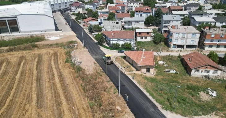 İnegöl’de Zambak Caddesi yenileniyor