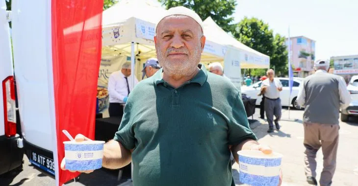 Aşure geleneği Şirinevler’de yaşatıldı