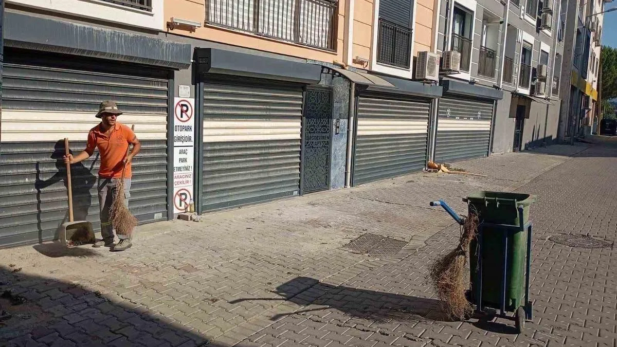 Germencik’te Temizlik Seferberliği Devam Ediyor