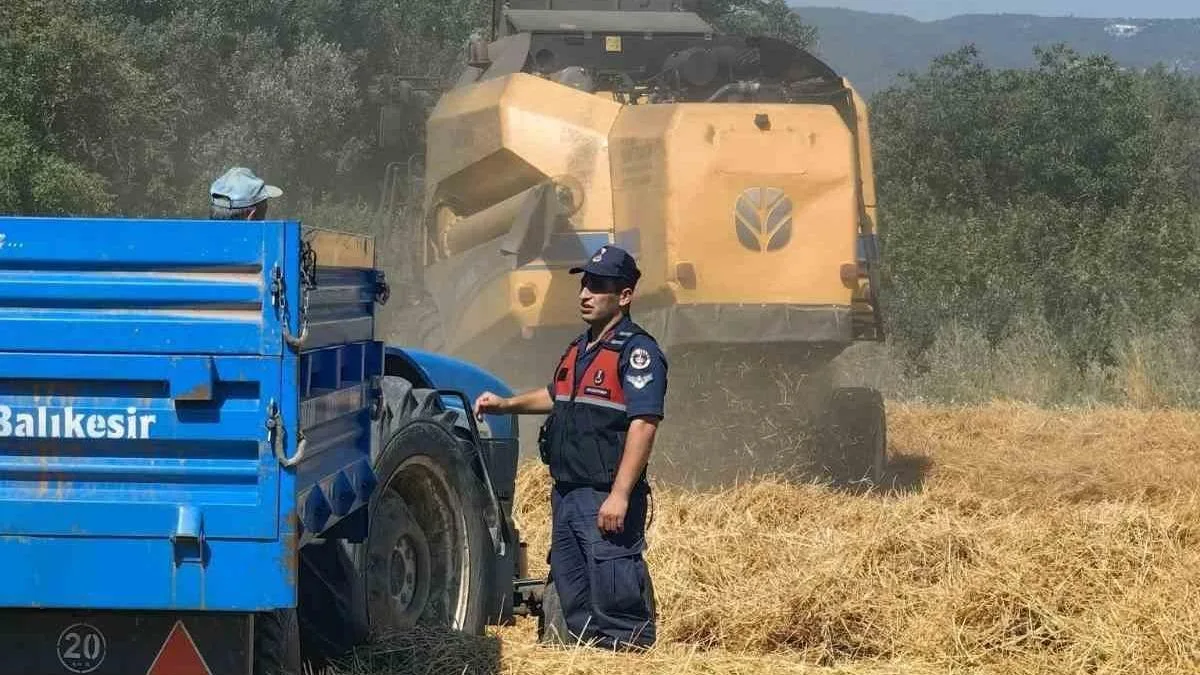 Bilecik’te Korkutan Anız Yangını Kontrol Altında!