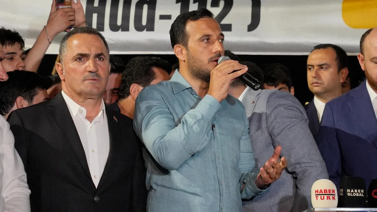 AK Parti’den Gençlik Kolları Buluşması!