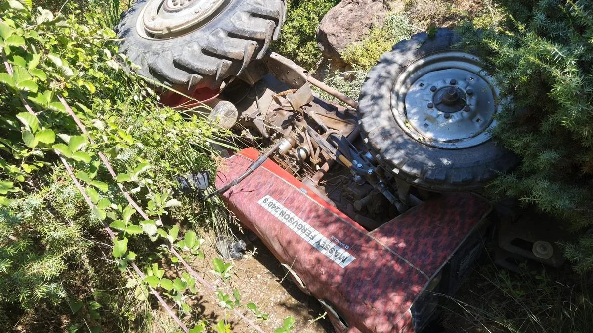 Traktör Devrildi: 71 Yaşındaki Sürücü Hayatını Kaybetti