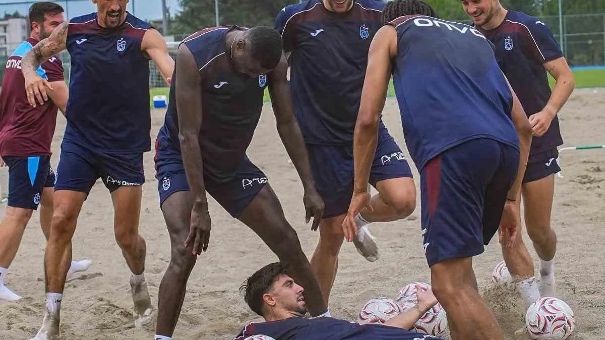 Futbolcular, Tekke ile Eğlenceli Antrenman Yaptı!