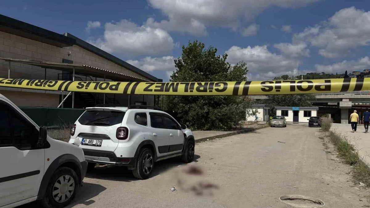 Yahyakaptan’da Aileler Arasında Silahlı Kavga!