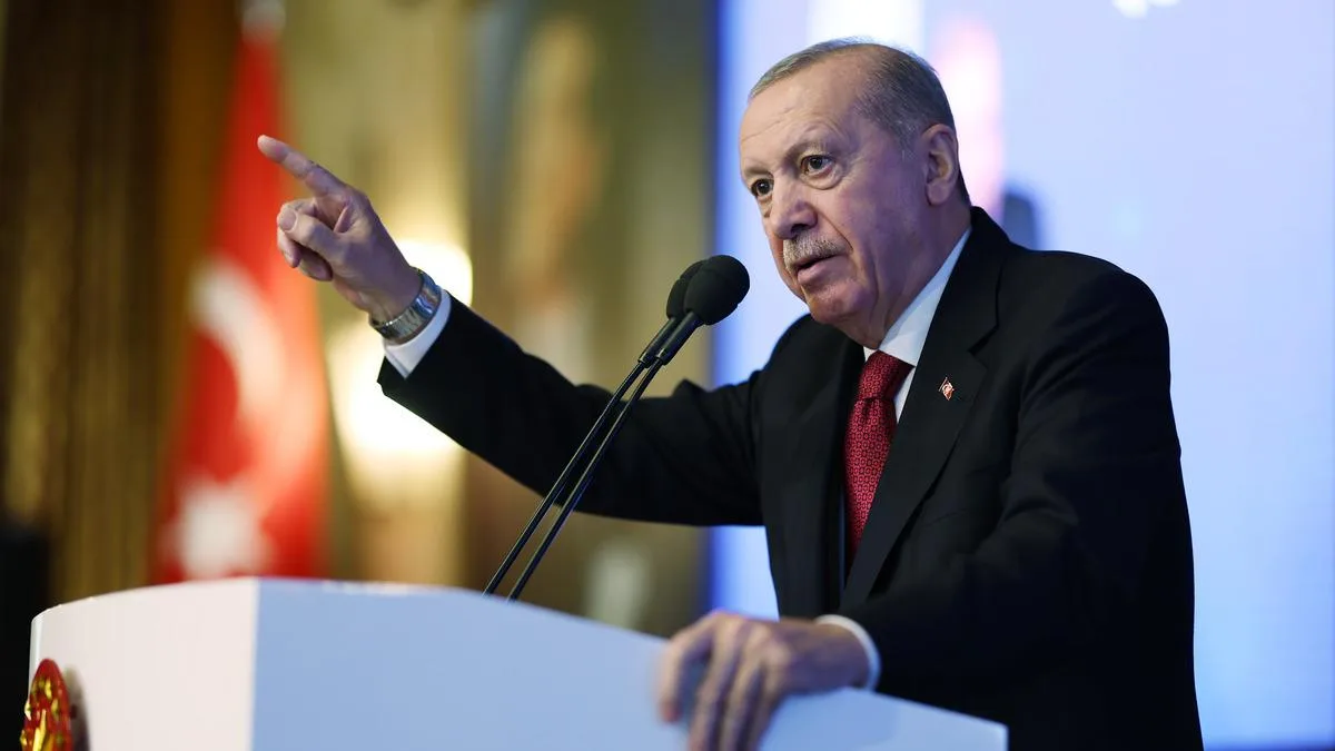 Voleybol Takımımız Şampiyon, Erdoğan’dan Tebrik!