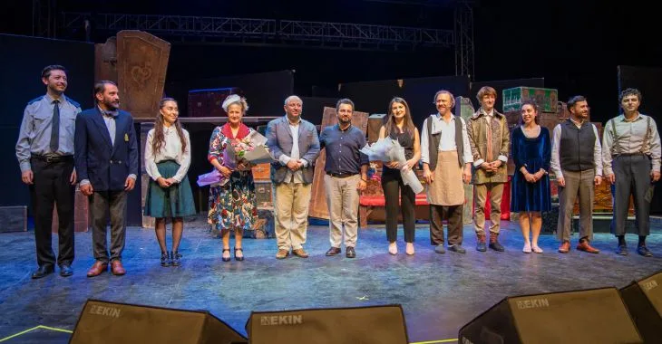 Açıkhava’da ‘Cimri’ye alkış yağmuru