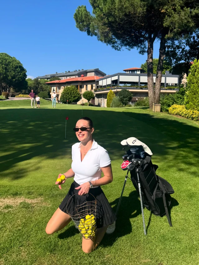 Melis Sezen Golfte Yeteneklerini Sergiledi!