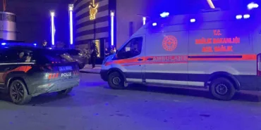 İstinyePark&amp;#8217;ta Gergin Protesto: İsrail Askeri Kadın Dışarı Çıkarıldı